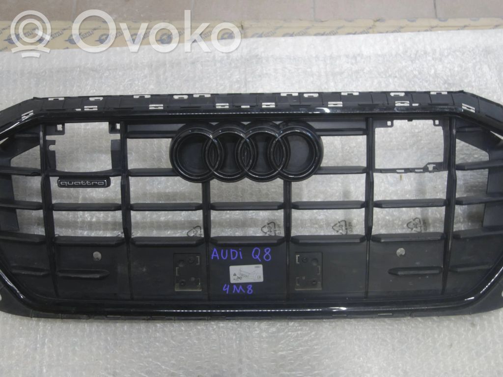 Audi Q8 Front grill 