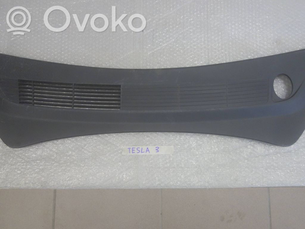 Wiper trim   108167500E,108169200C