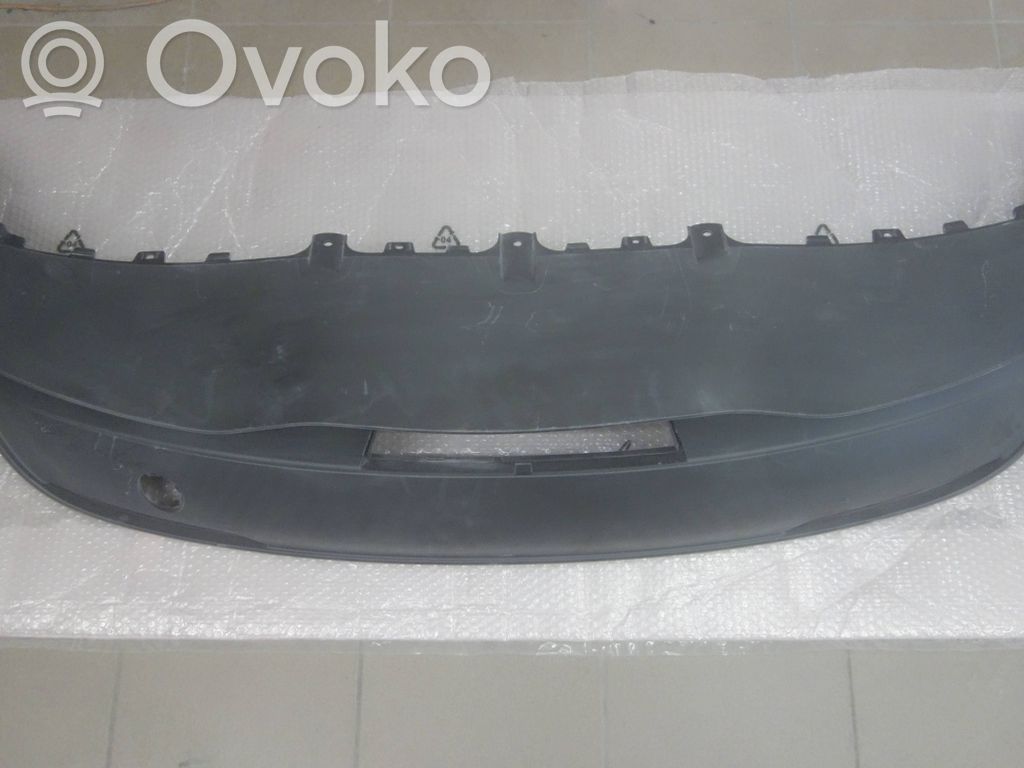 Tesla Model Y Moldura inferior del parachoques trasero 