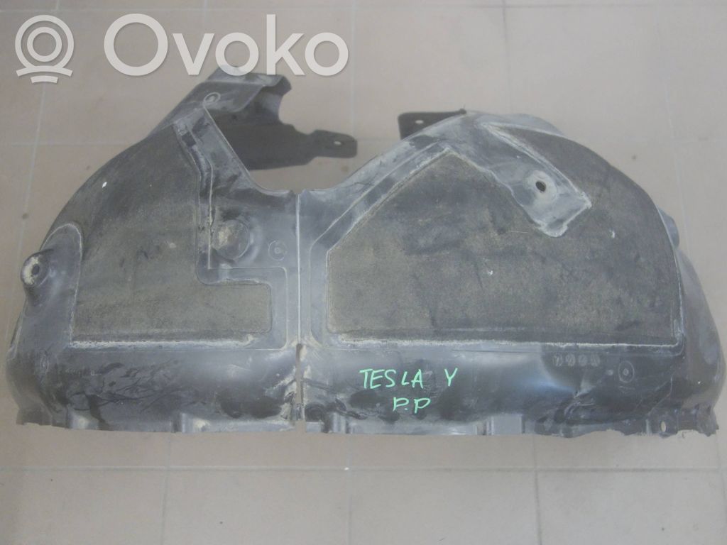 Tesla Model Y Apakšspārns 