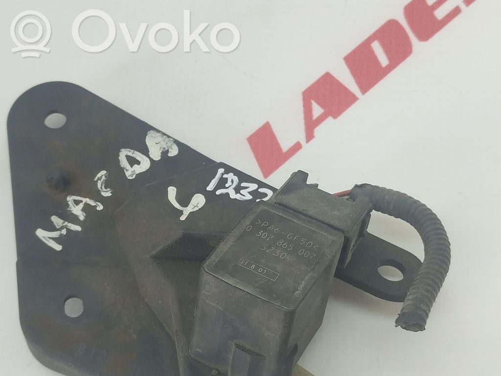 Mazda 6 Headlight/headlamp level sensor 