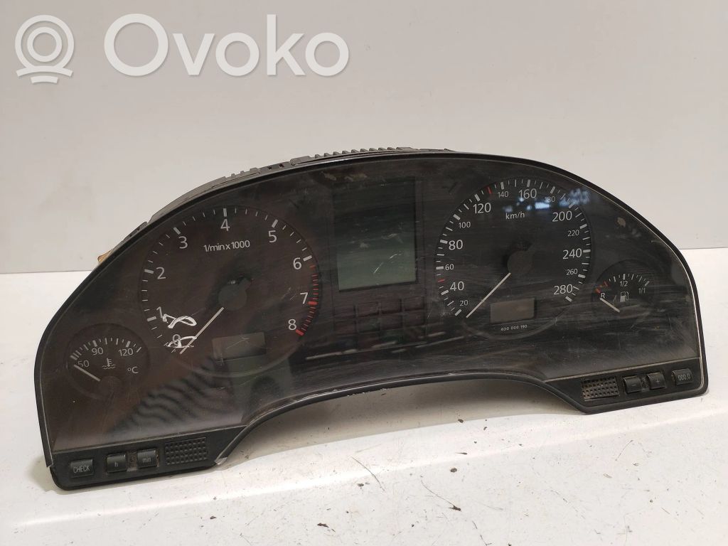 Audi A8 S8 D2 4D Speedometer (instrument cluster) 