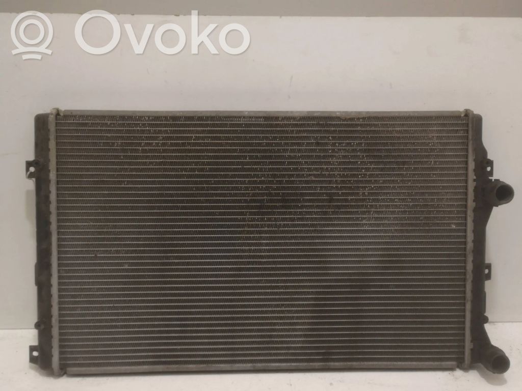 Volkswagen Touran I Aušinimo skysčio radiatorius 