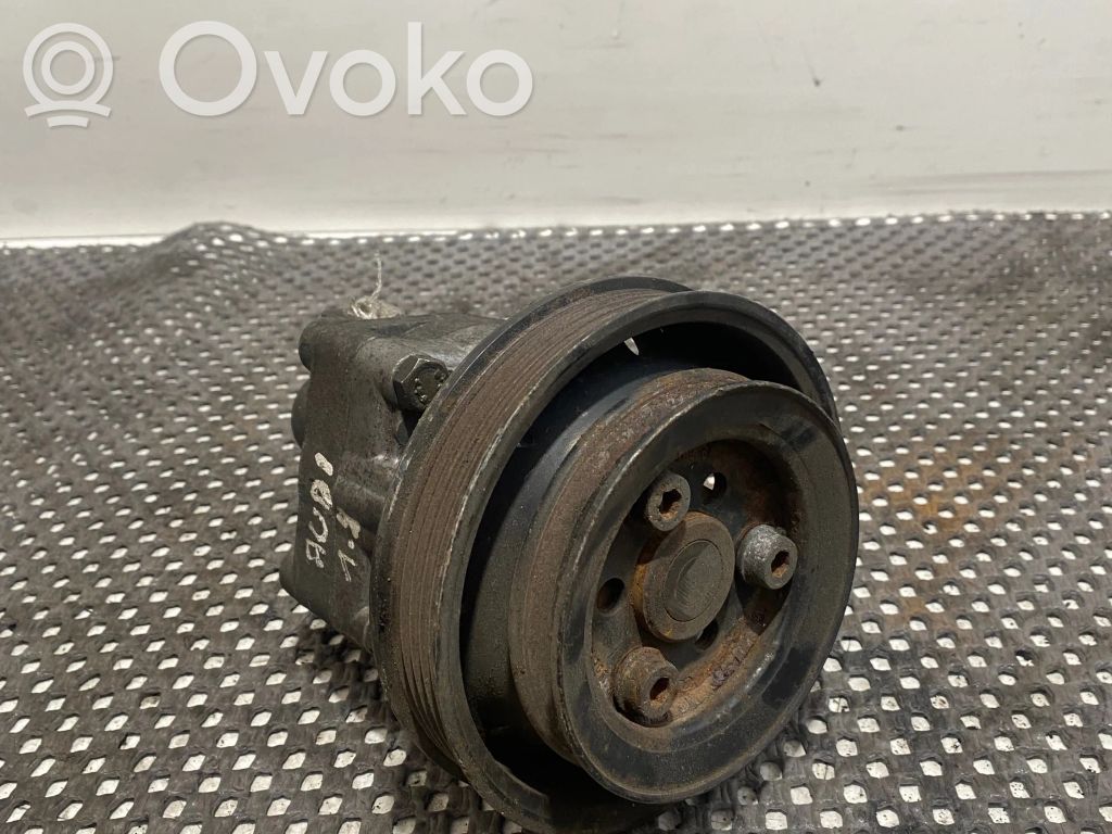 Audi A4 S4 B5 8D Ohjaustehostimen pumppu 