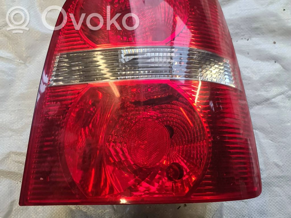 Volkswagen Touran I Lampa tylna 