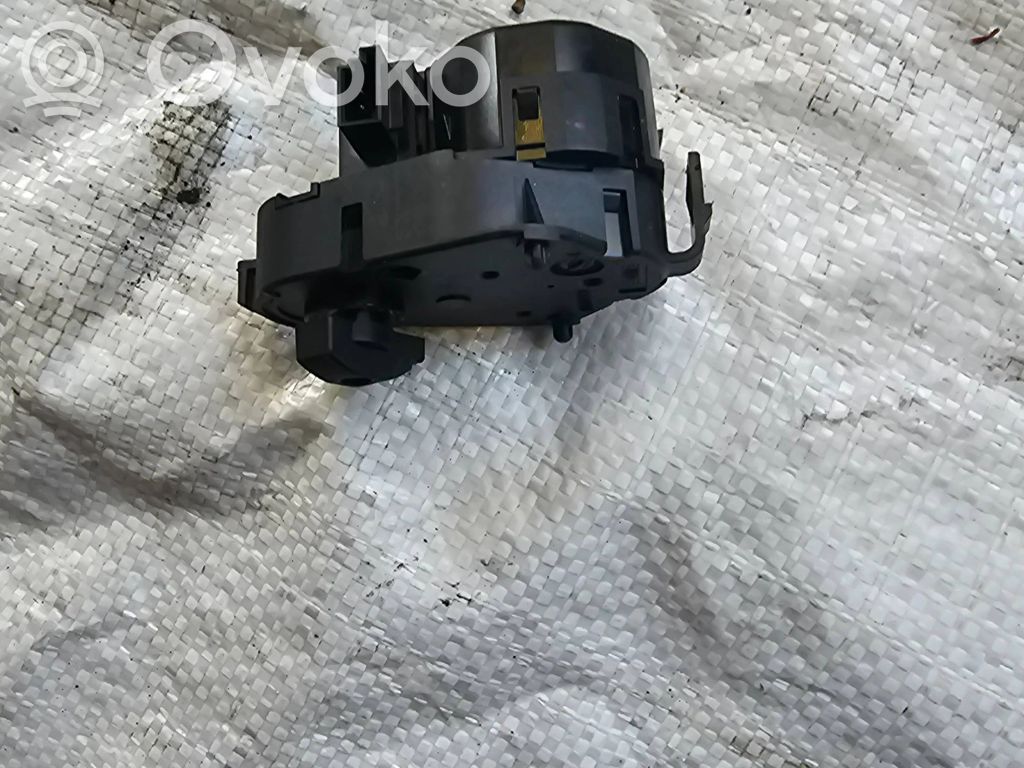 Gaisa vārsta motoriņš   6935084,B3068,210906