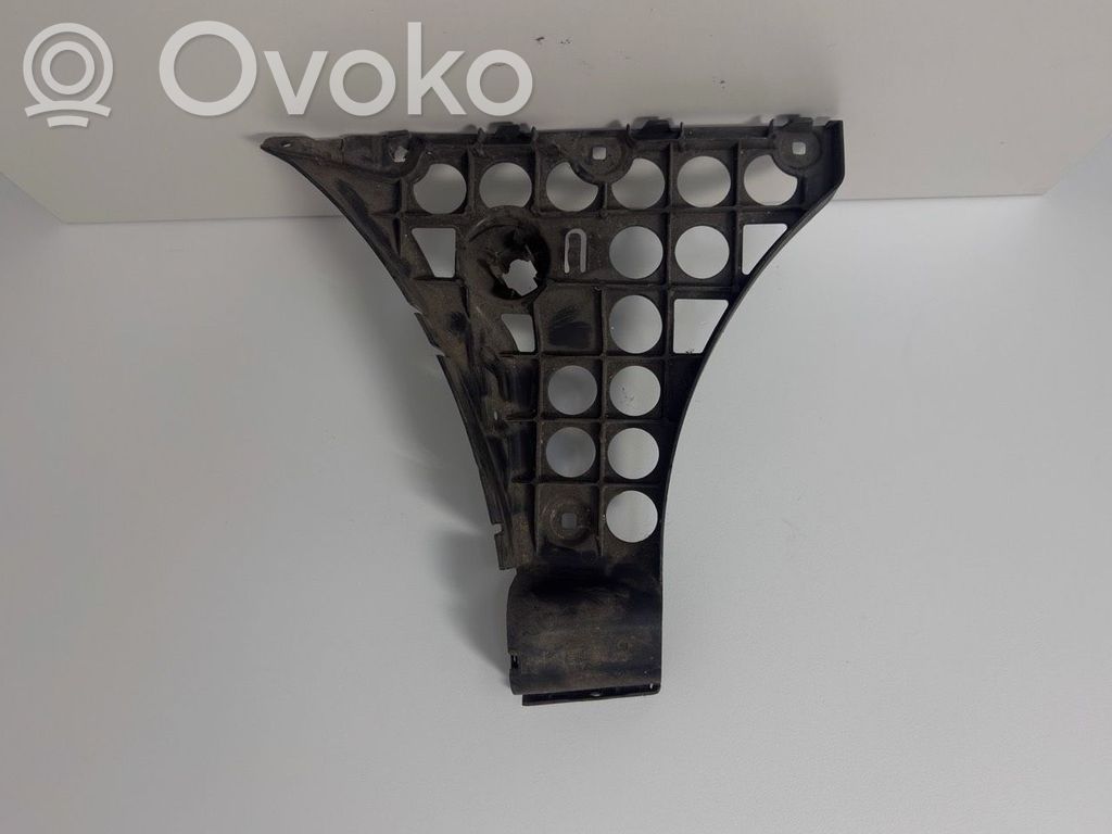 Rear bumper mounting bracket   7033715,11460915