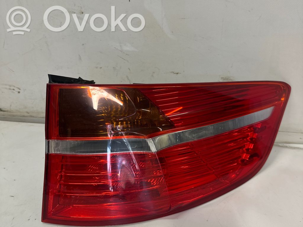 Rear/tail lights