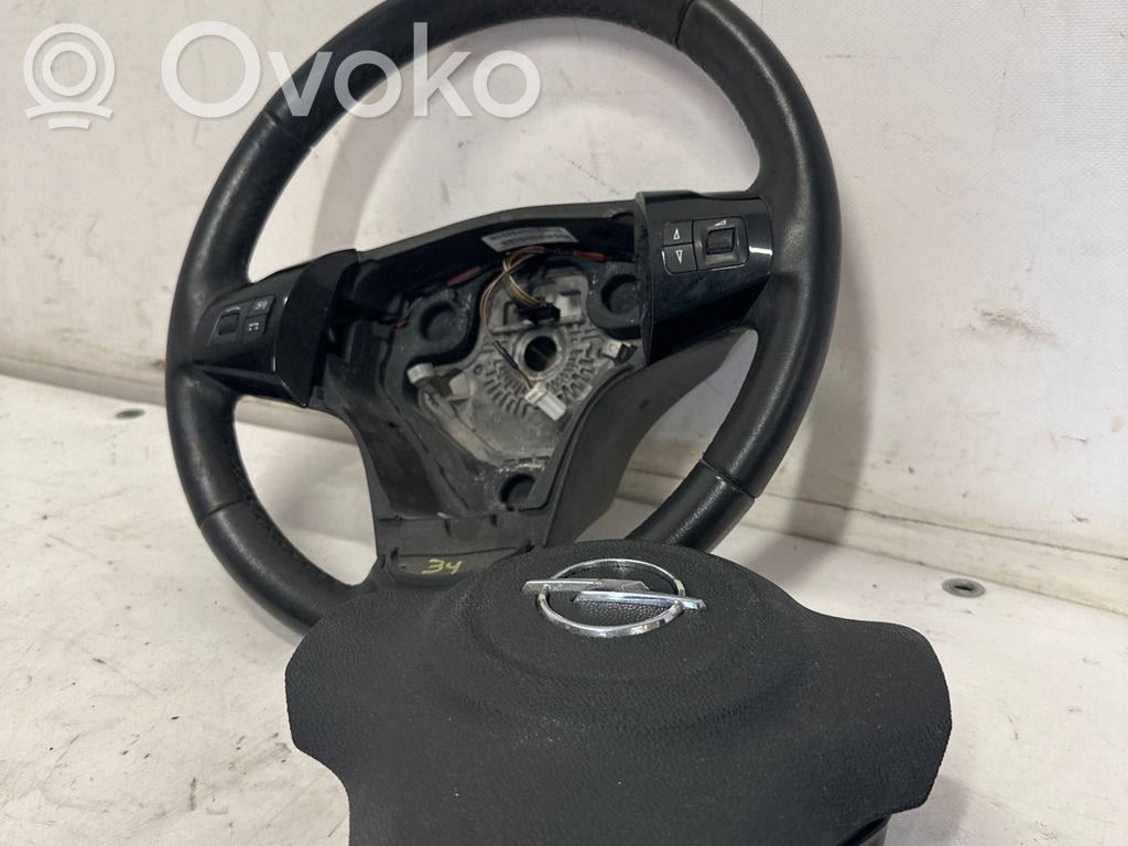 Opel Corsa D Ohjauspyörä 