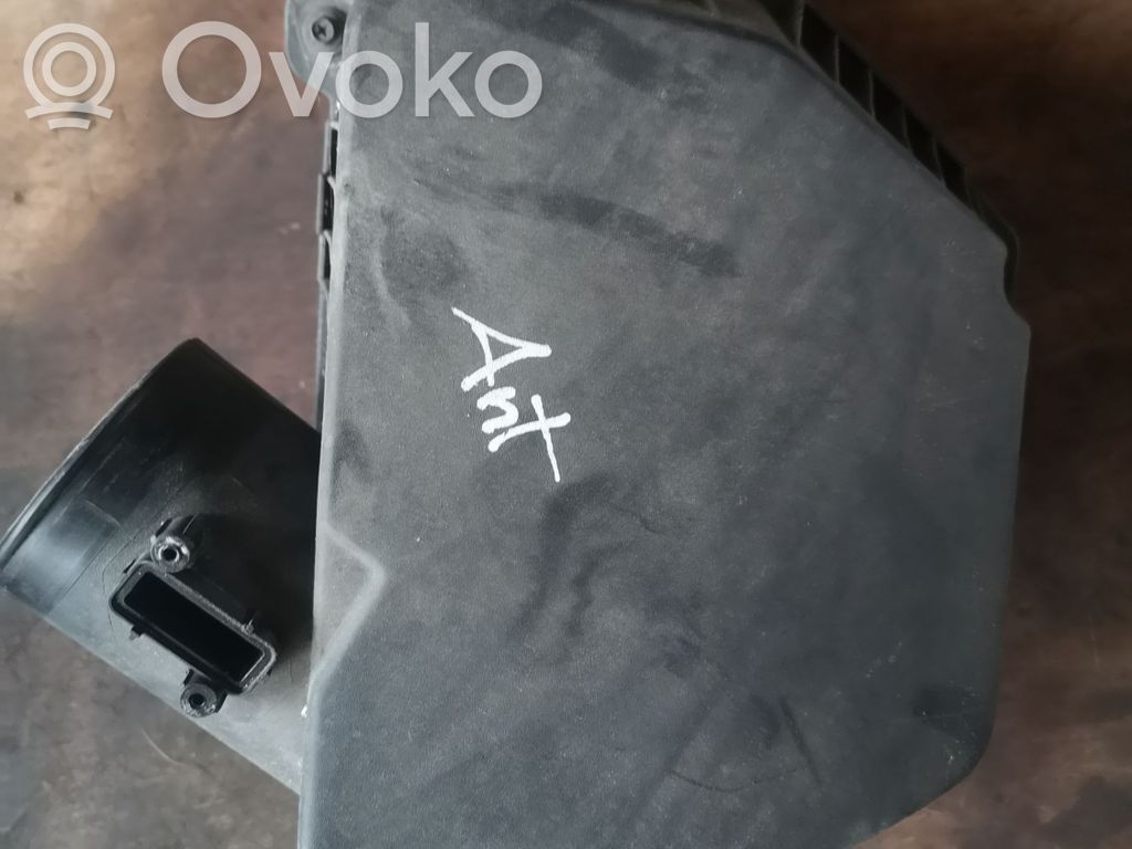 Opel Antara Air filter box 