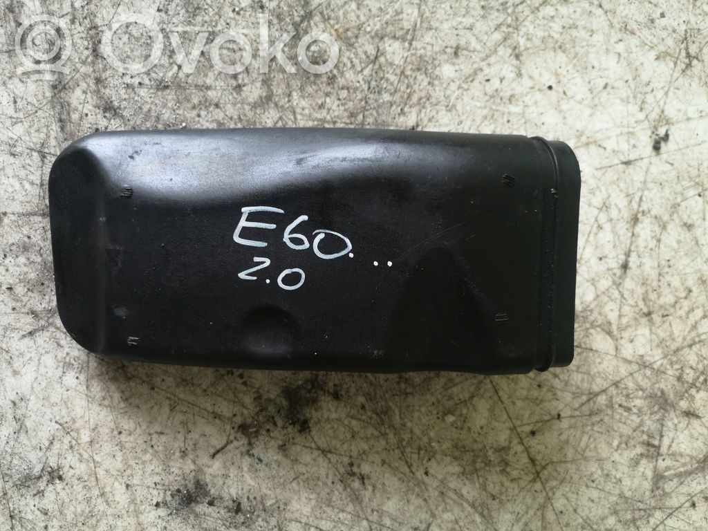 BMW 5 E60 E61 Gaisa ieplūdes kanāla detaļas 