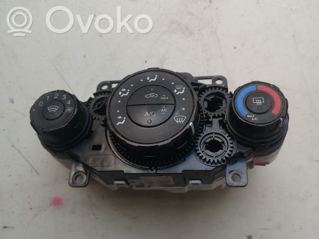 Ford Fiesta Climate control unit 
