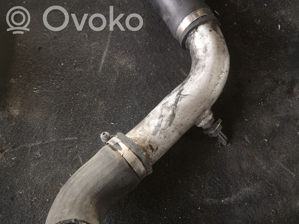 Intercooler hose/pipe