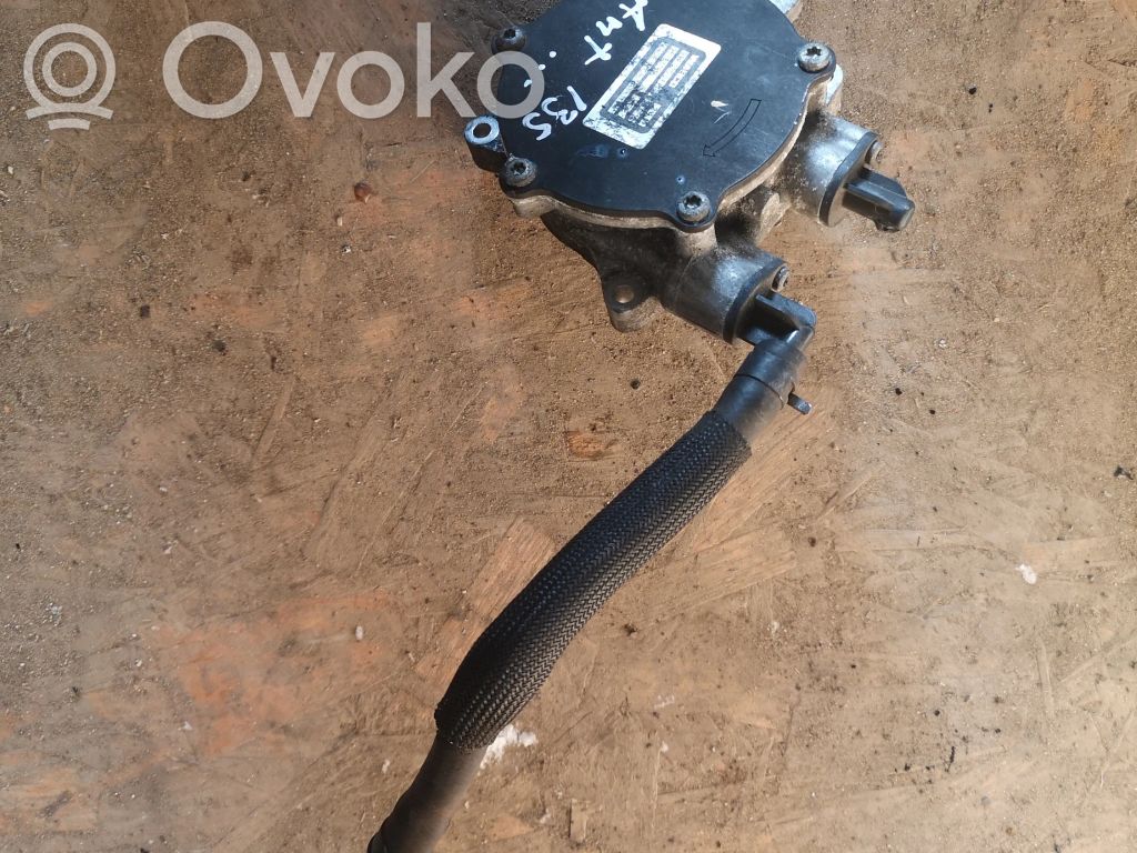 Opel Antara Bomba de vacío 