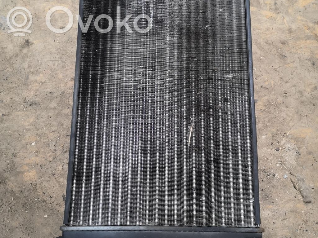 Coolant radiator