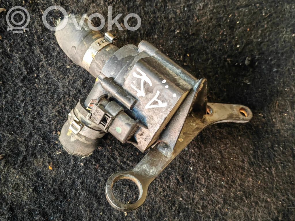 Audi A5 8T 8F Elektriskais cirkulācijas sūknītis 