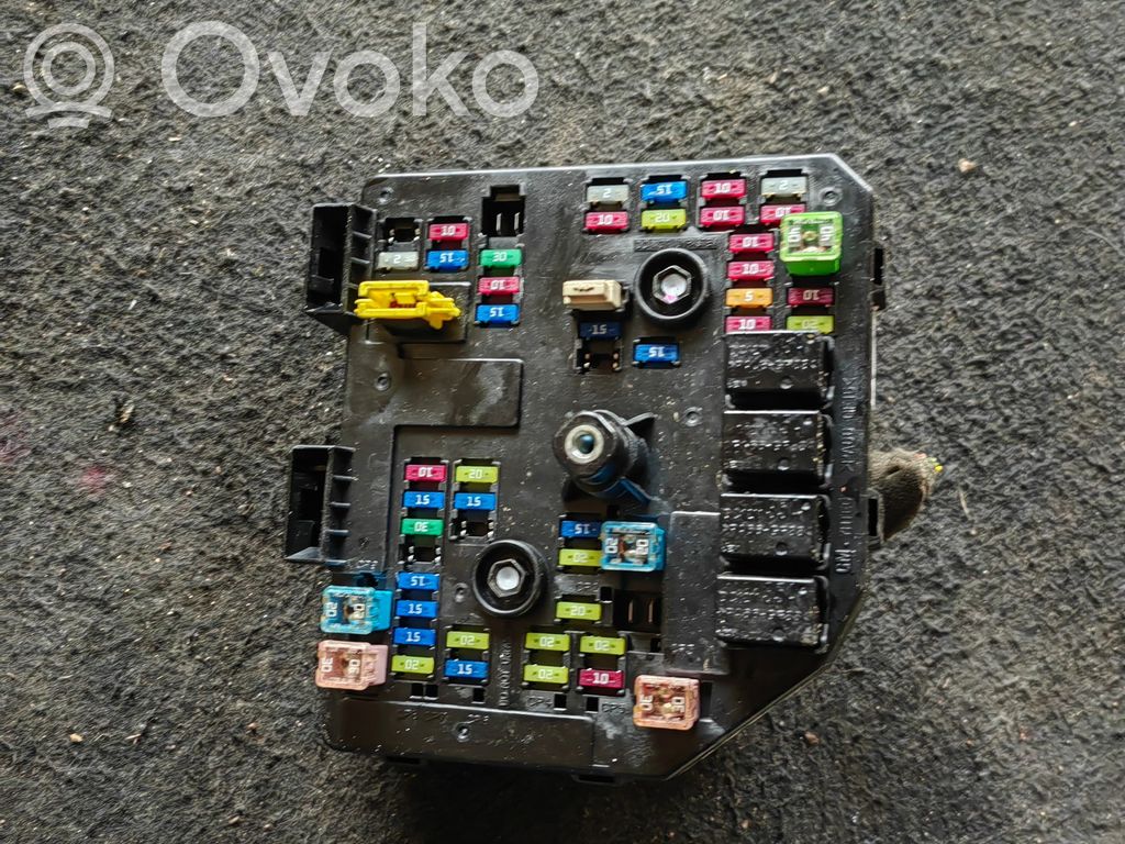 Chevrolet Captiva Fuse module 