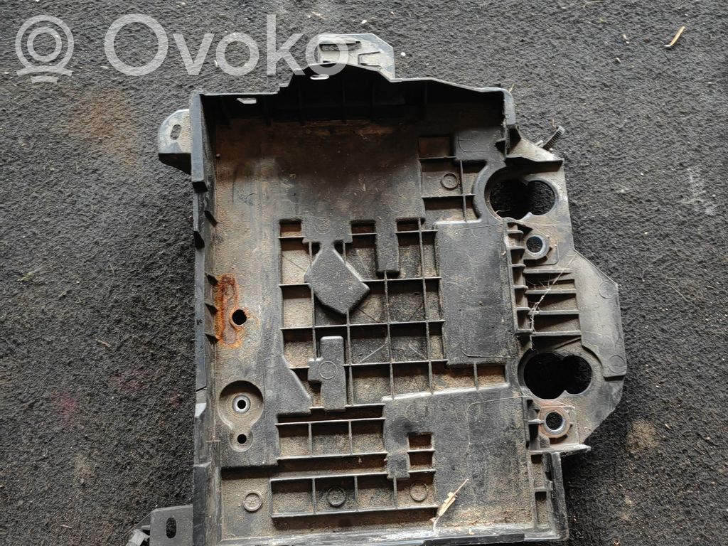 Renault Modus Battery tray 