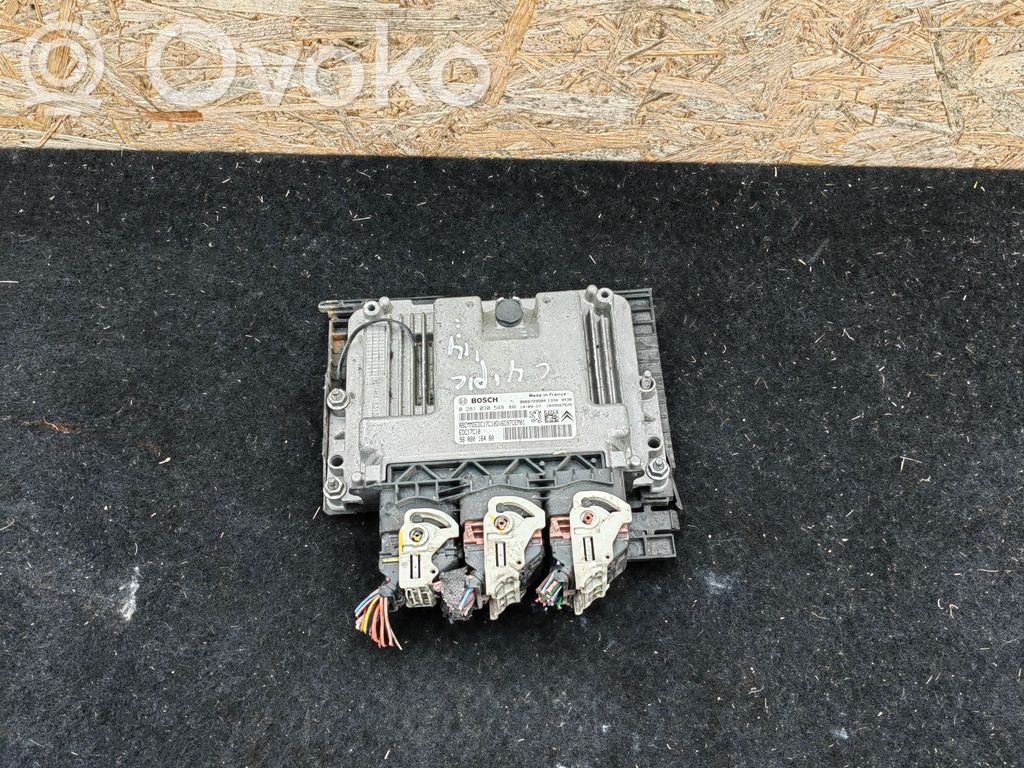 Citroen C4 II Picasso Engine control unit/module 