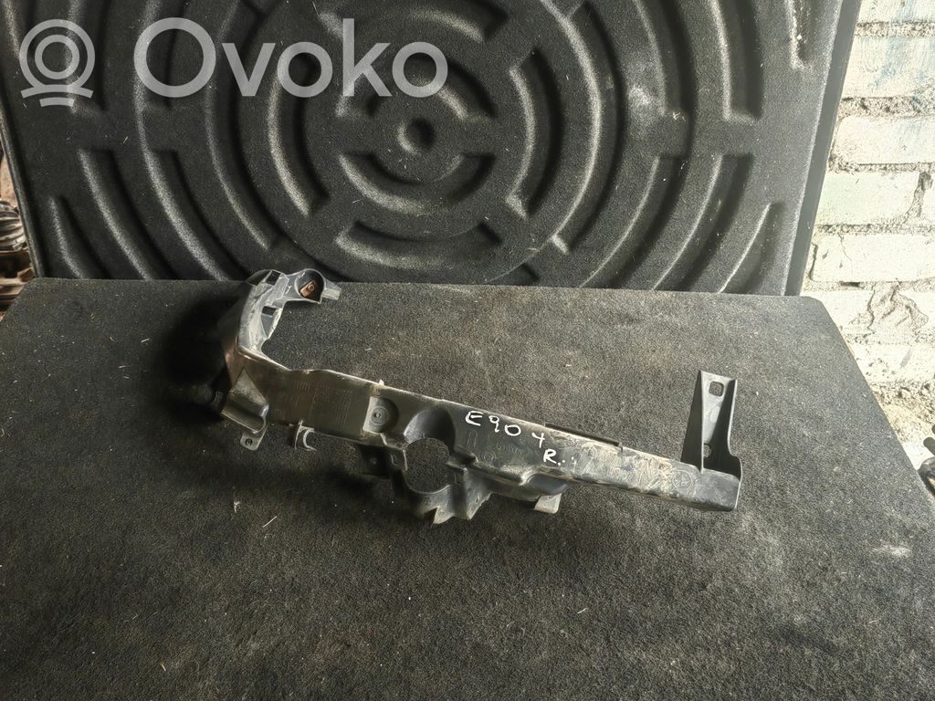 BMW 3 E90 E91 Headlight/headlamp mounting bracket 