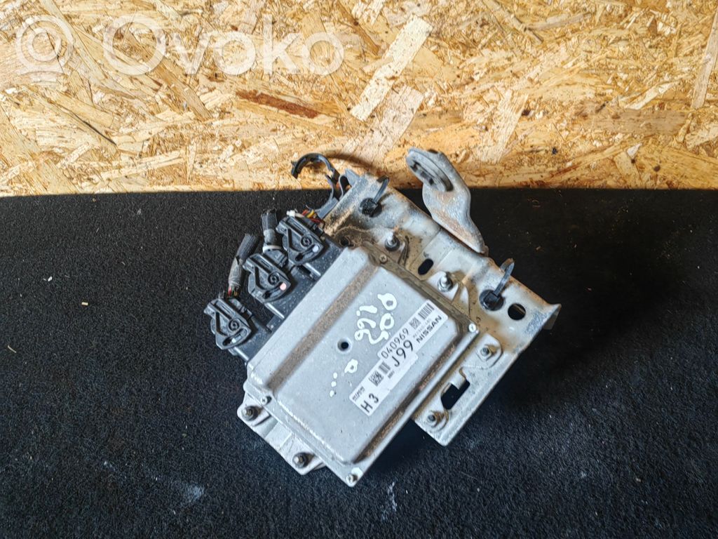 Nissan Qashqai Engine control unit/module 