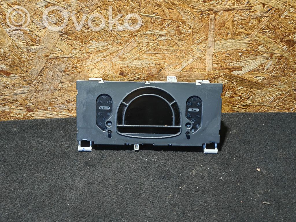 Renault Modus Speedometer (instrument cluster) 