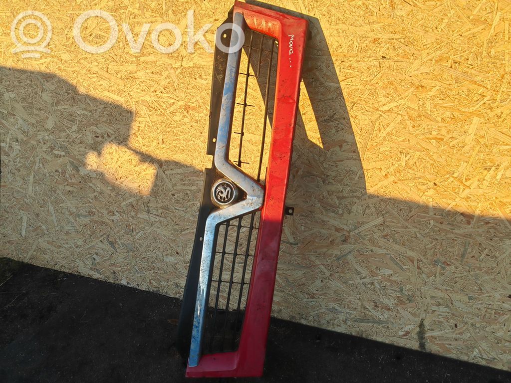 Opel Movano A Front bumper upper radiator grill 
