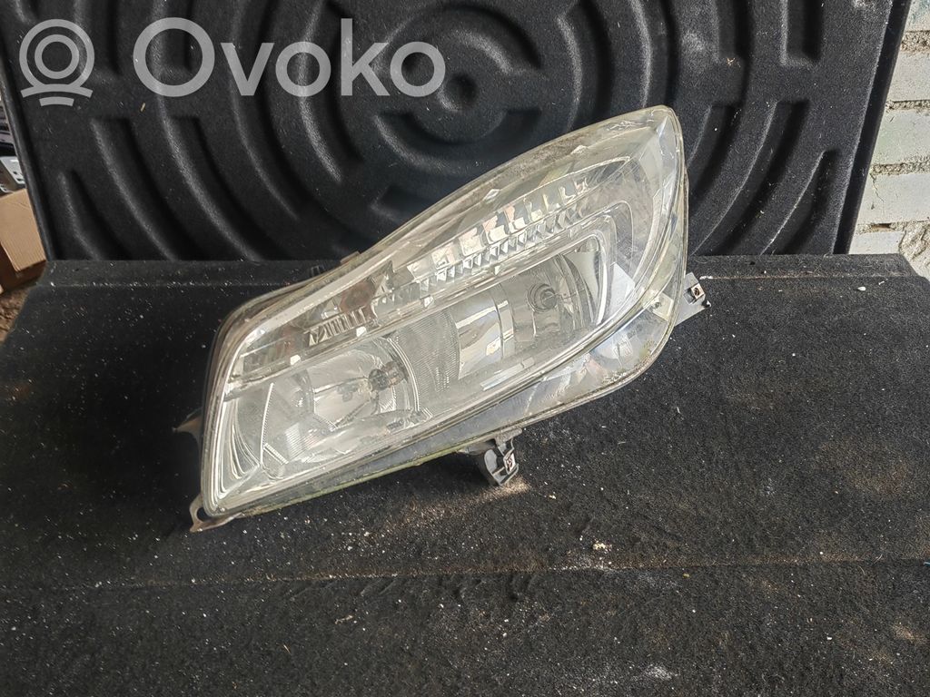Lampa przednia   13226780
