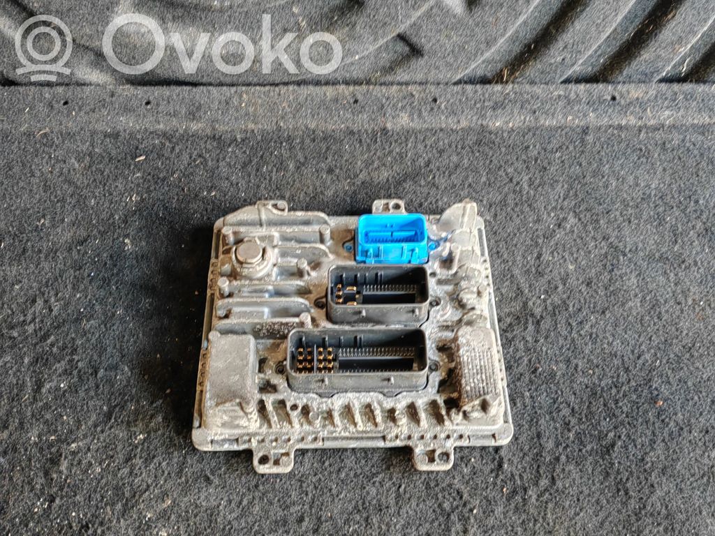 Opel Astra K Engine control unit/module 