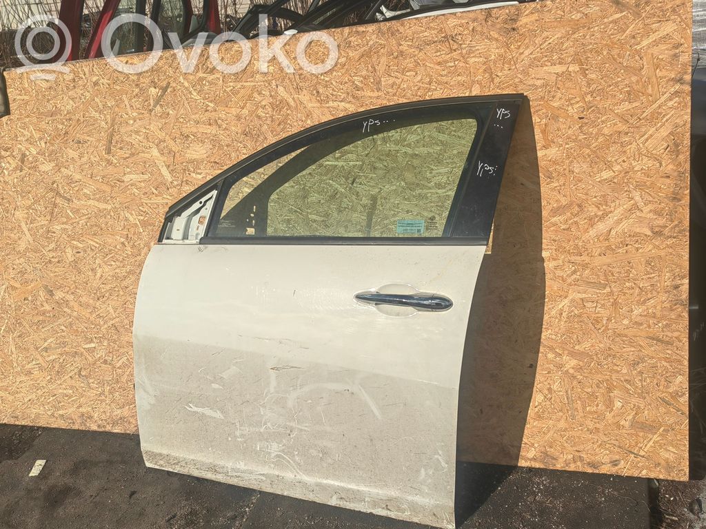 Puerta delantera