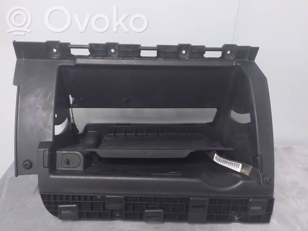 Dodge Durango Daiktadėžės (bordačioko) komplektas 