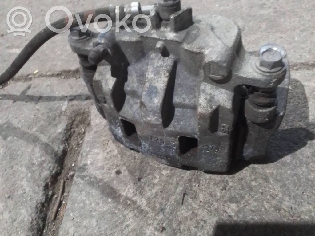 Subaru Outback (BT) Etujarrusatula 
