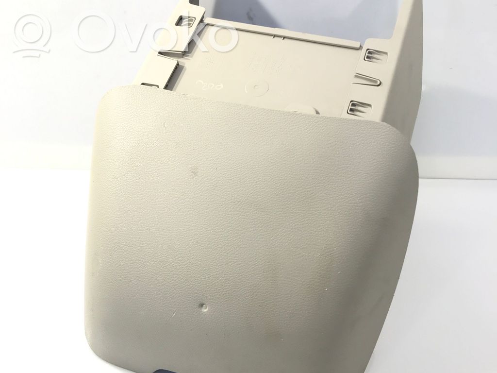 Glove box   5RL361D2AK,5RL361D2AF,5RL361D2AA,581715072,5RL361D2AB,5RL361D2AC,5RL361D2AD,5RL361D2AE,5RL361D2AF,5RL361D2AG,5RL361D2AH,5RL361D2AI,5RL361D2AJ