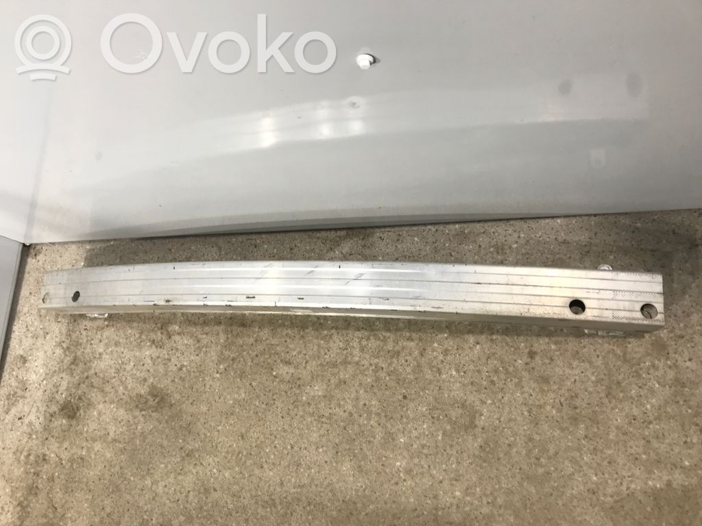 Chrysler Pacifica Aizmugurē bampera balka 