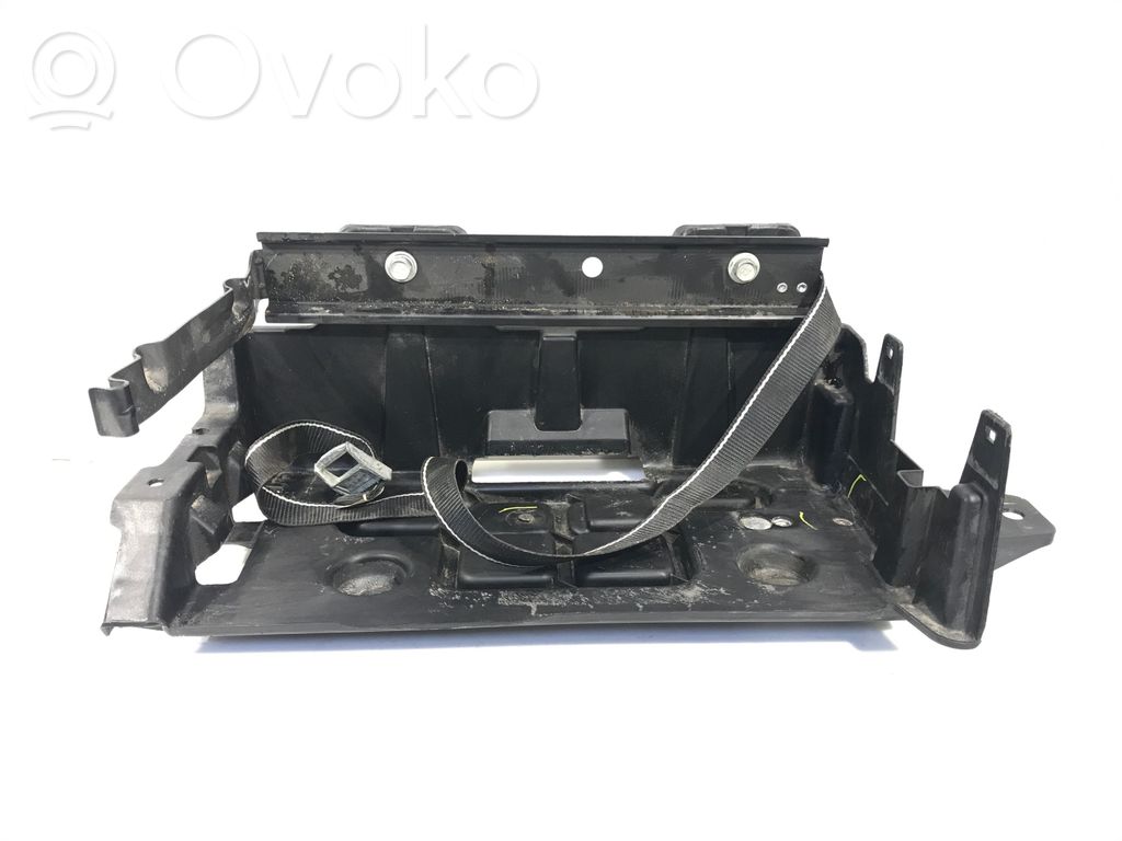 Dodge Challenger Battery tray 