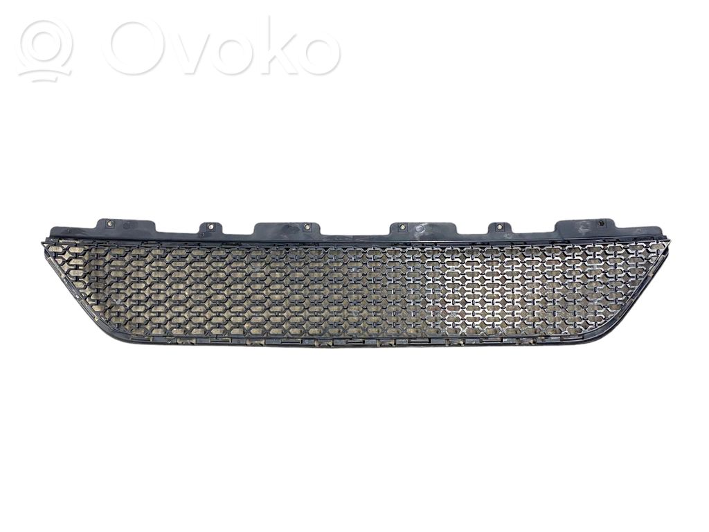 Dodge Durango Front bumper lower grill 