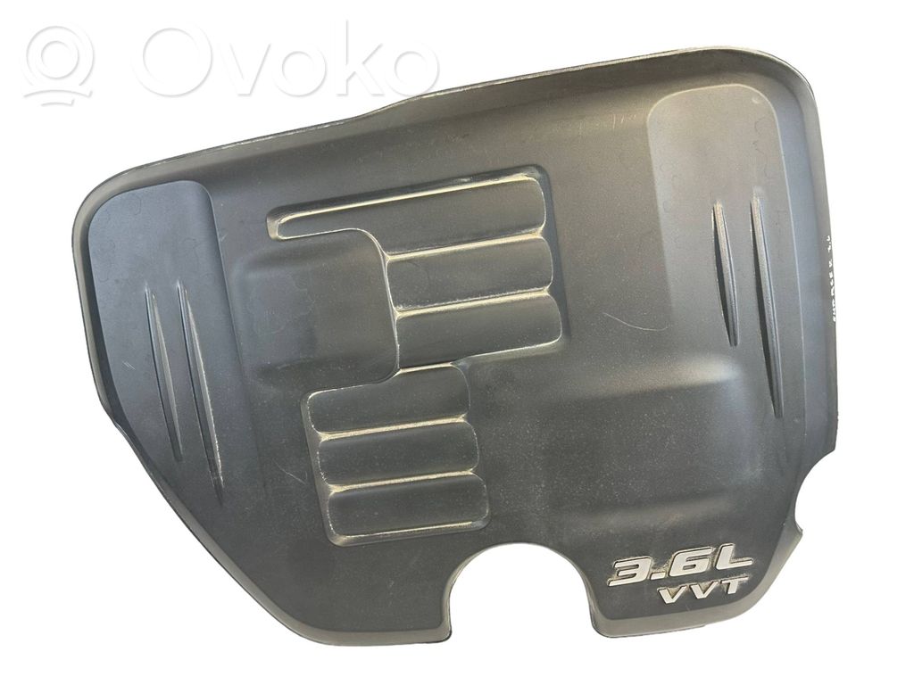 Dodge Charger Engine cover (trim) 