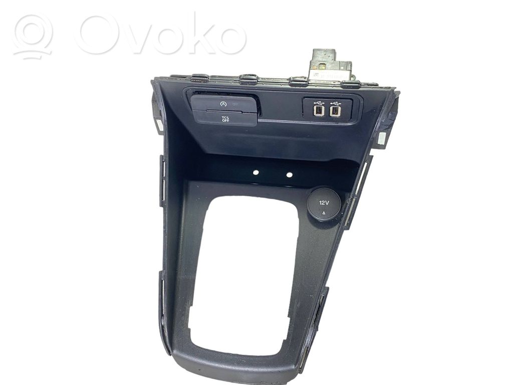 Ford Ecosport Other center console (tunnel) element 