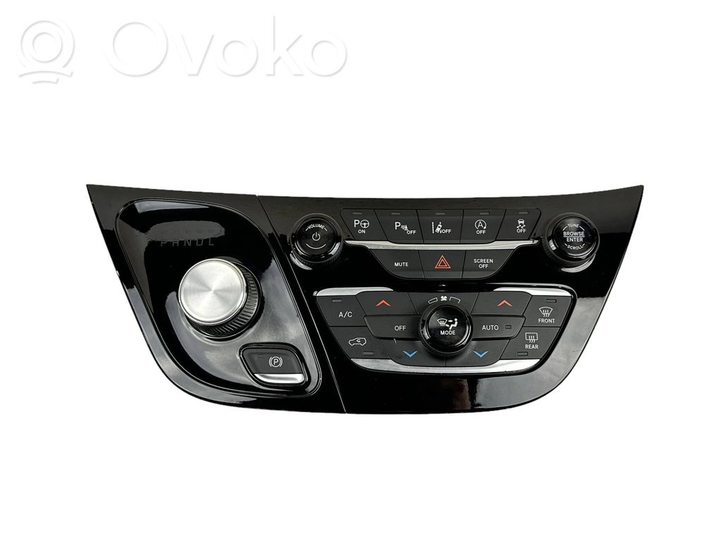 Chrysler Pacifica Climate control unit 