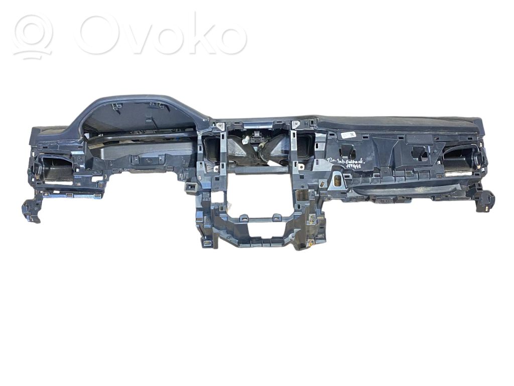 Subaru Outback (BT) Panel de instrumentos 