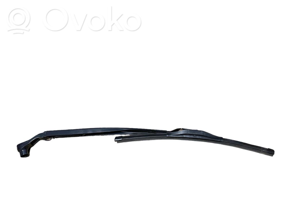 Dodge Durango Front wiper blade arm 