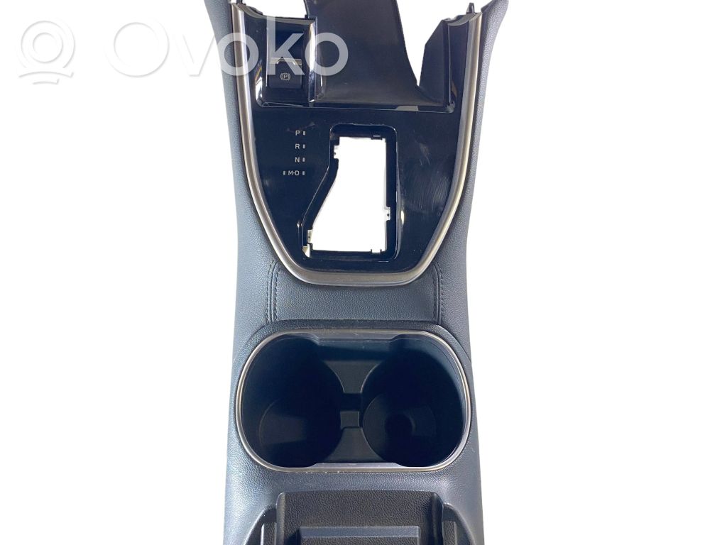 Subaru Outback (BT) Center console 