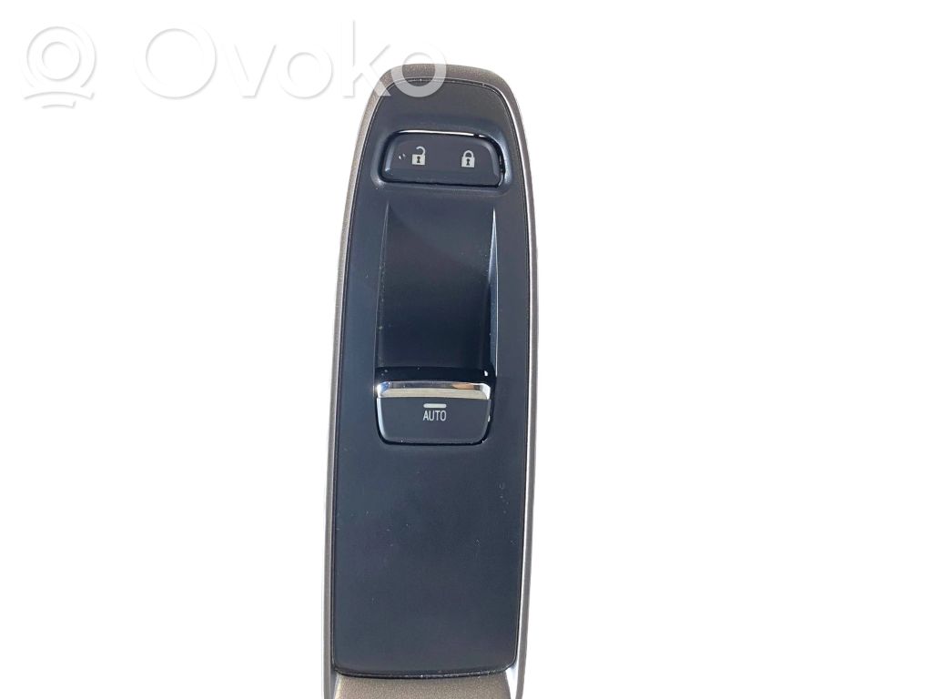 Subaru Outback (BT) Electric window control switch 