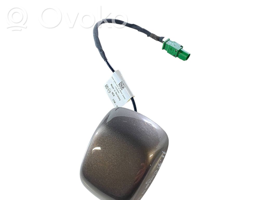Porsche Cayenne (92A) GPS-pystyantenni 