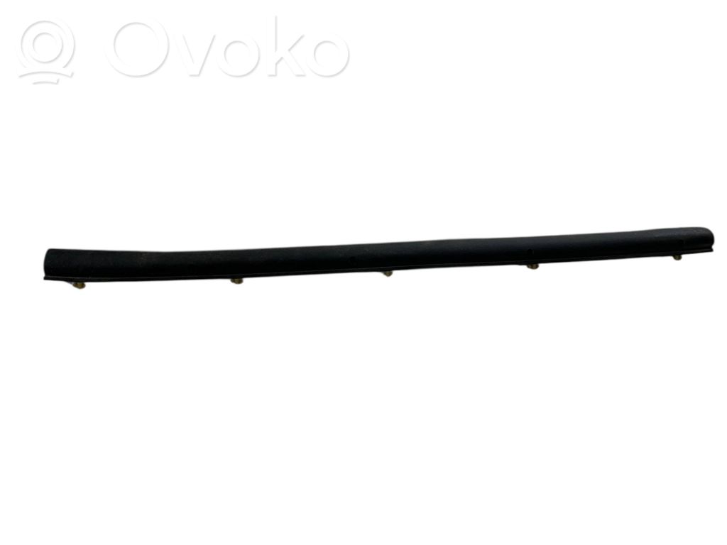 Ford Explorer VI Engine compartment rubber 