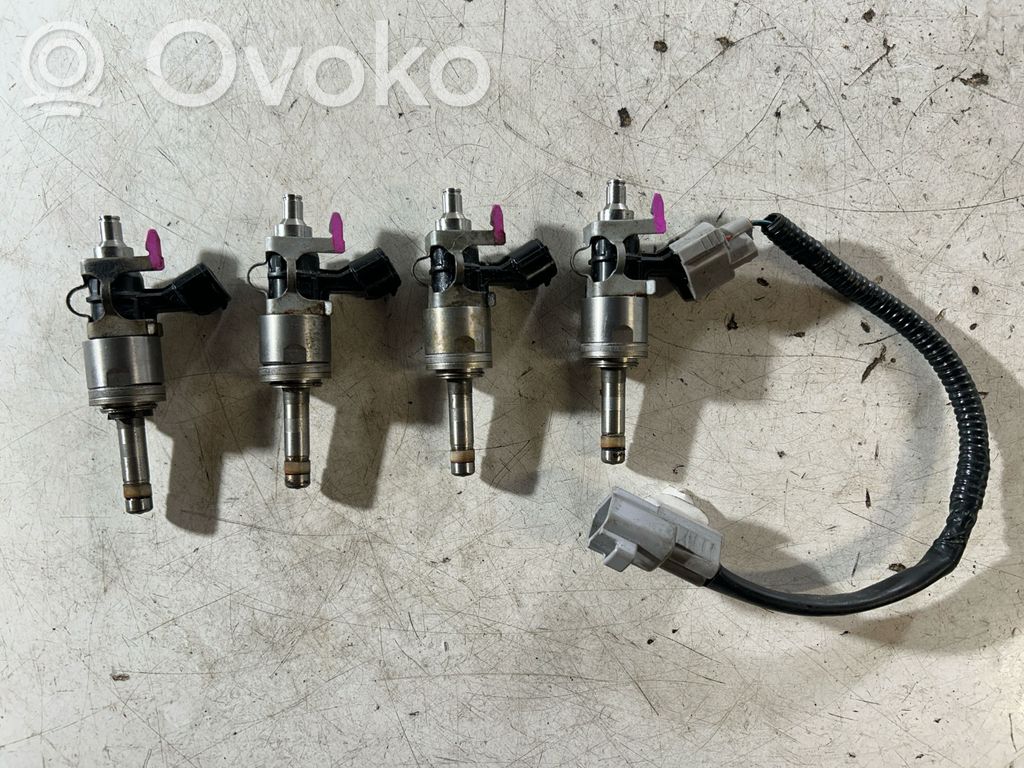 Subaru Outback (BT) Set injectoare combustibil 