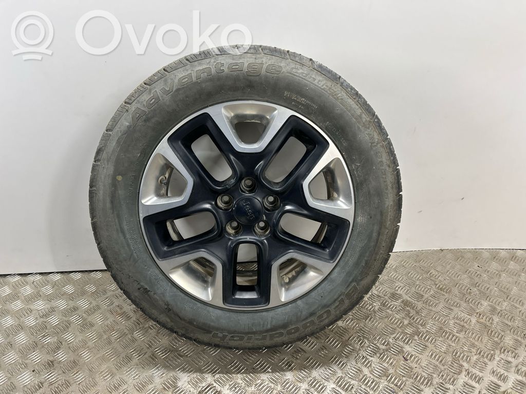 Felgi aluminiowe R17   5VC26TRMAA
