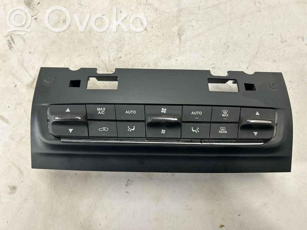 Maserati Ghibli Climate control unit 