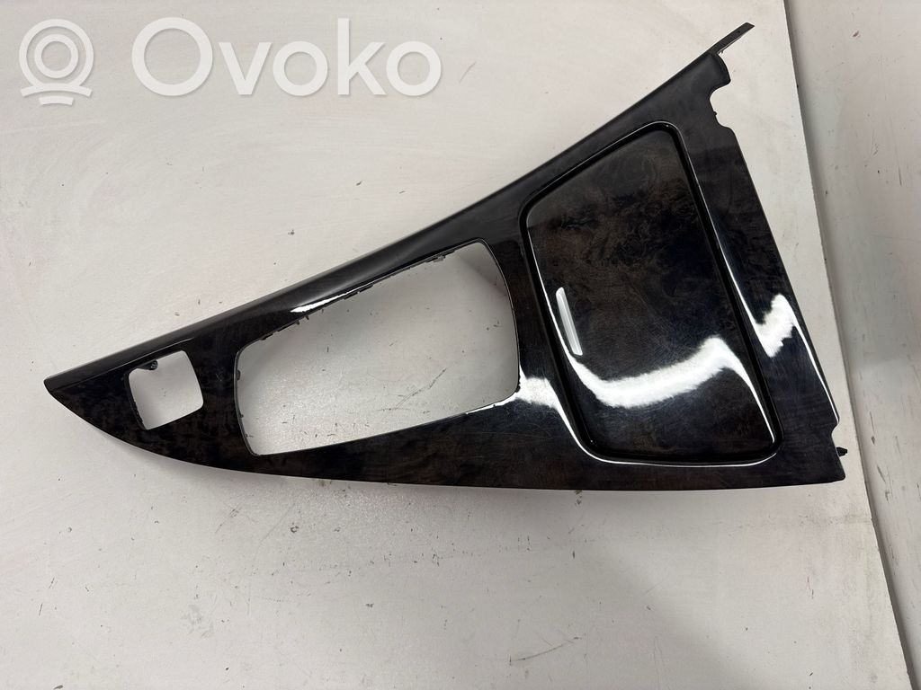 BMW 6 F12 F13 Ozdoba tunelu środkowego 