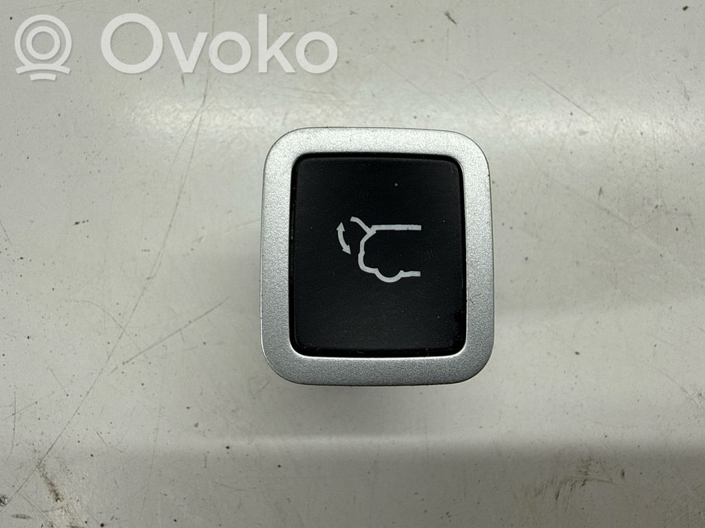 Chrysler Pacifica Przełącznik / Przycisk otwierania klapy bagażnika 